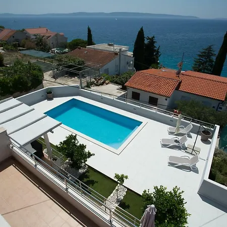 Charming Modern House With The New Swimming Pool - Maya 2 아파트 트로기르