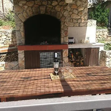 Charming Modern House With The New Swimming Pool - Maya 2 Apartament