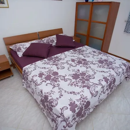 Charming Modern House With The New Swimming Pool - Maya 2 Apartament