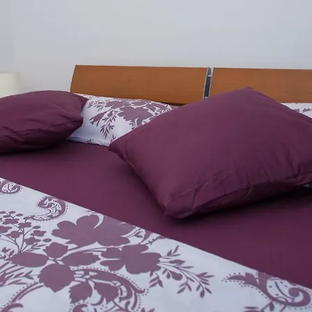 Charming Modern House With The New Swimming Pool - Maya 2 Apartament *